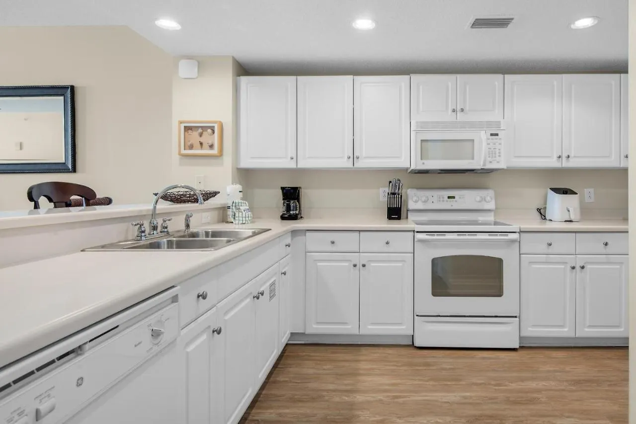 Majestic Beach Towers 2-1708 Panama City Beach Apartment
