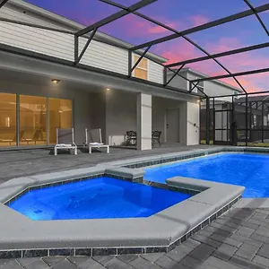 Magical Mansion 10 Bedroom W Pool Near , Davenport United States